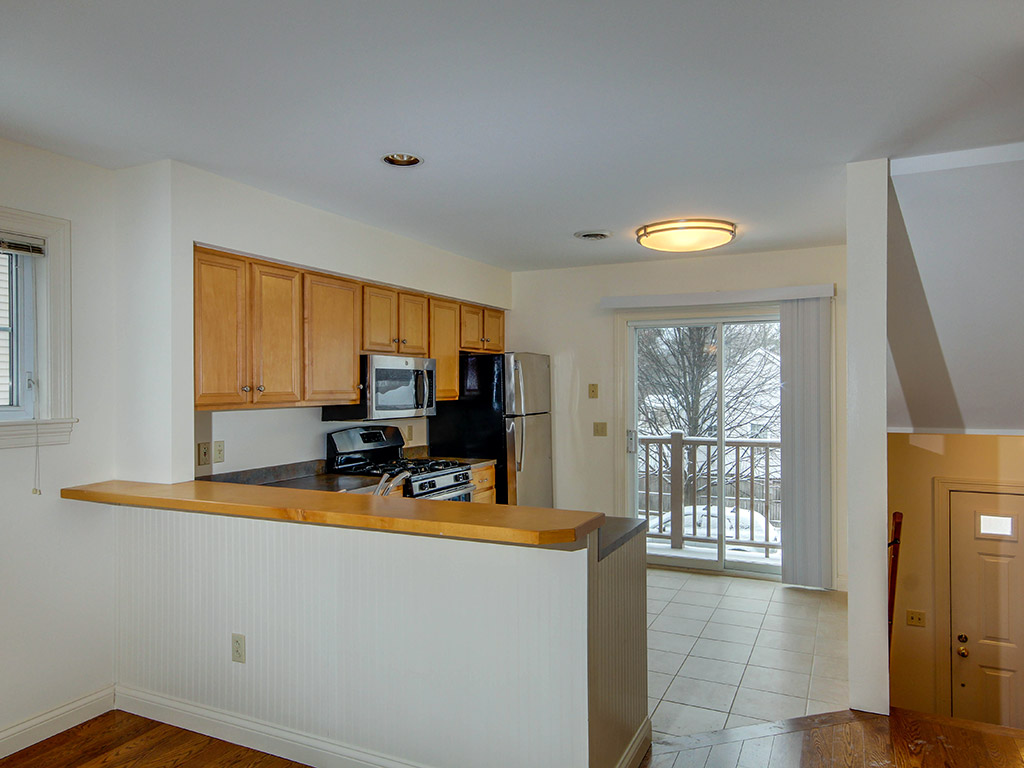 Beacon Row Townhomes Summit Properties